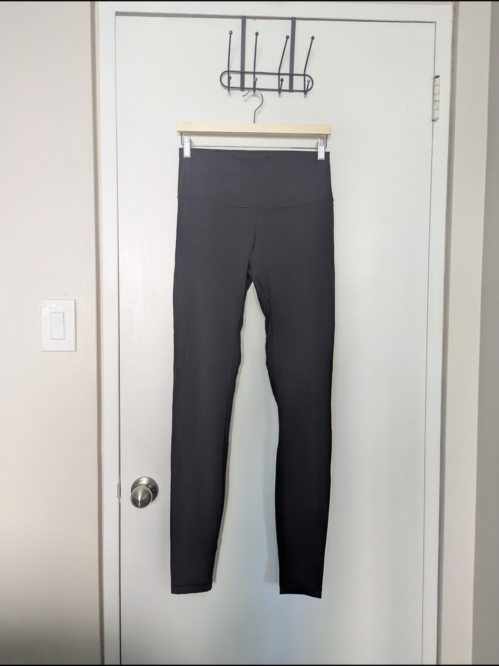 Lululemon Black High-Rise Align Leggings Tall Length - Picture 3 of 5